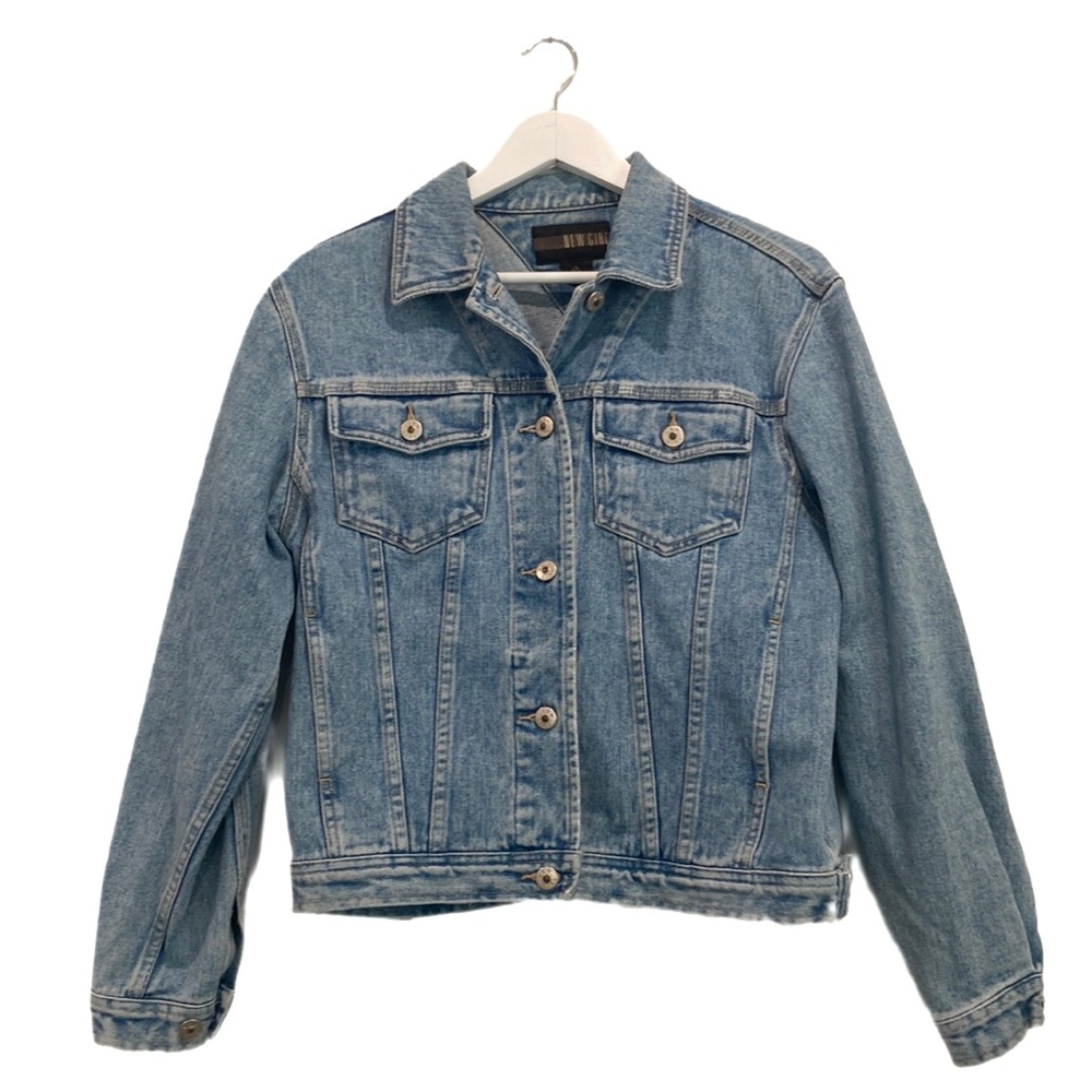 Distressed Denim Jacket w/ Angel Wings 😇🪽 Size M